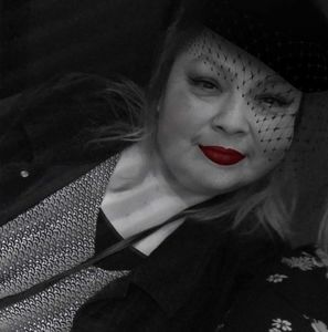 Meet your Posher, Norma